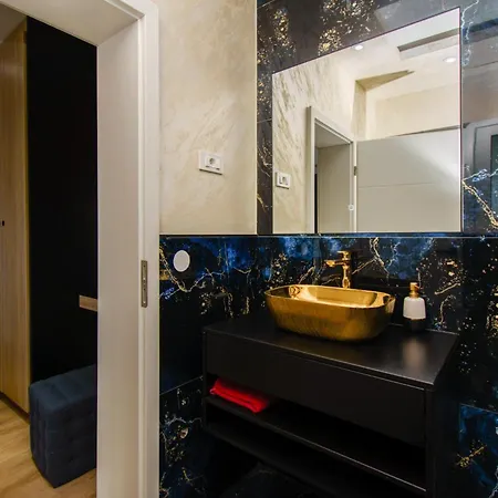 Luxury Adina In Medulin,istria * メドゥリン